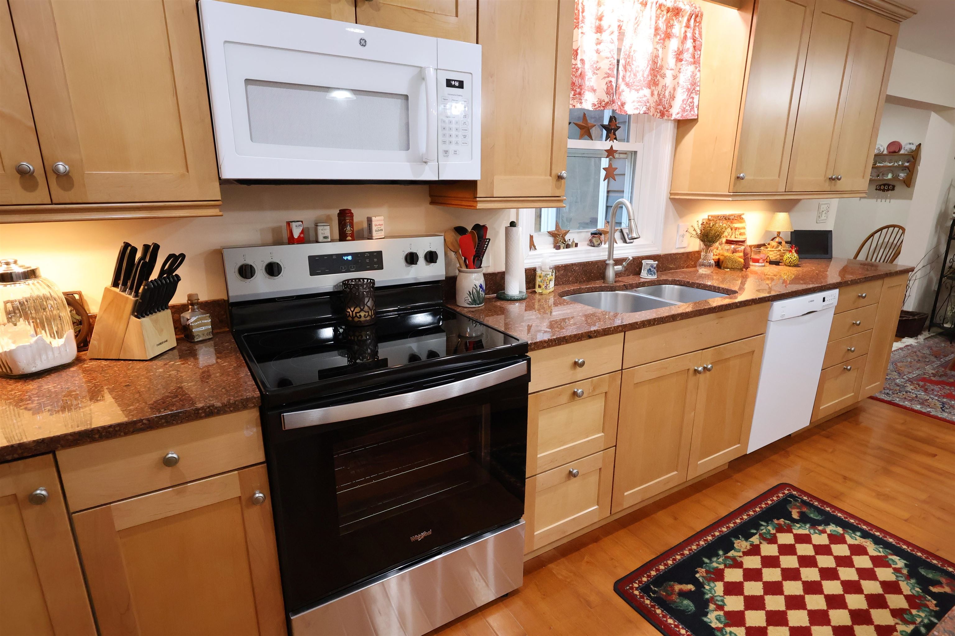 266 Poverty Lane, Unit 1A Lebanon, NH 03766 - Photo 18 of 59