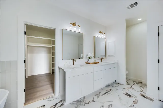 $615,000 | 19912 Lime Cove, Round Rock, TX 78664