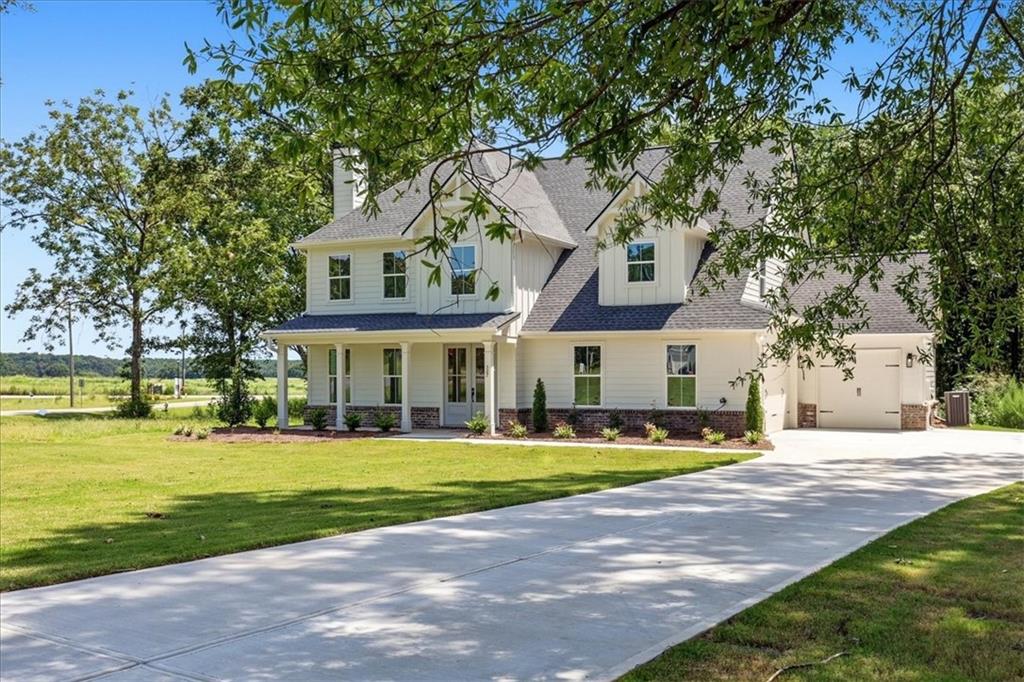 327 Springtime Way Monroe, GA 30655 - Photo 1 of 73 Gallery Image 1