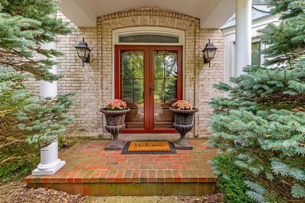 $1,249,500 | 2485 West Fairy Chasm Road, River Hills, WI 53217