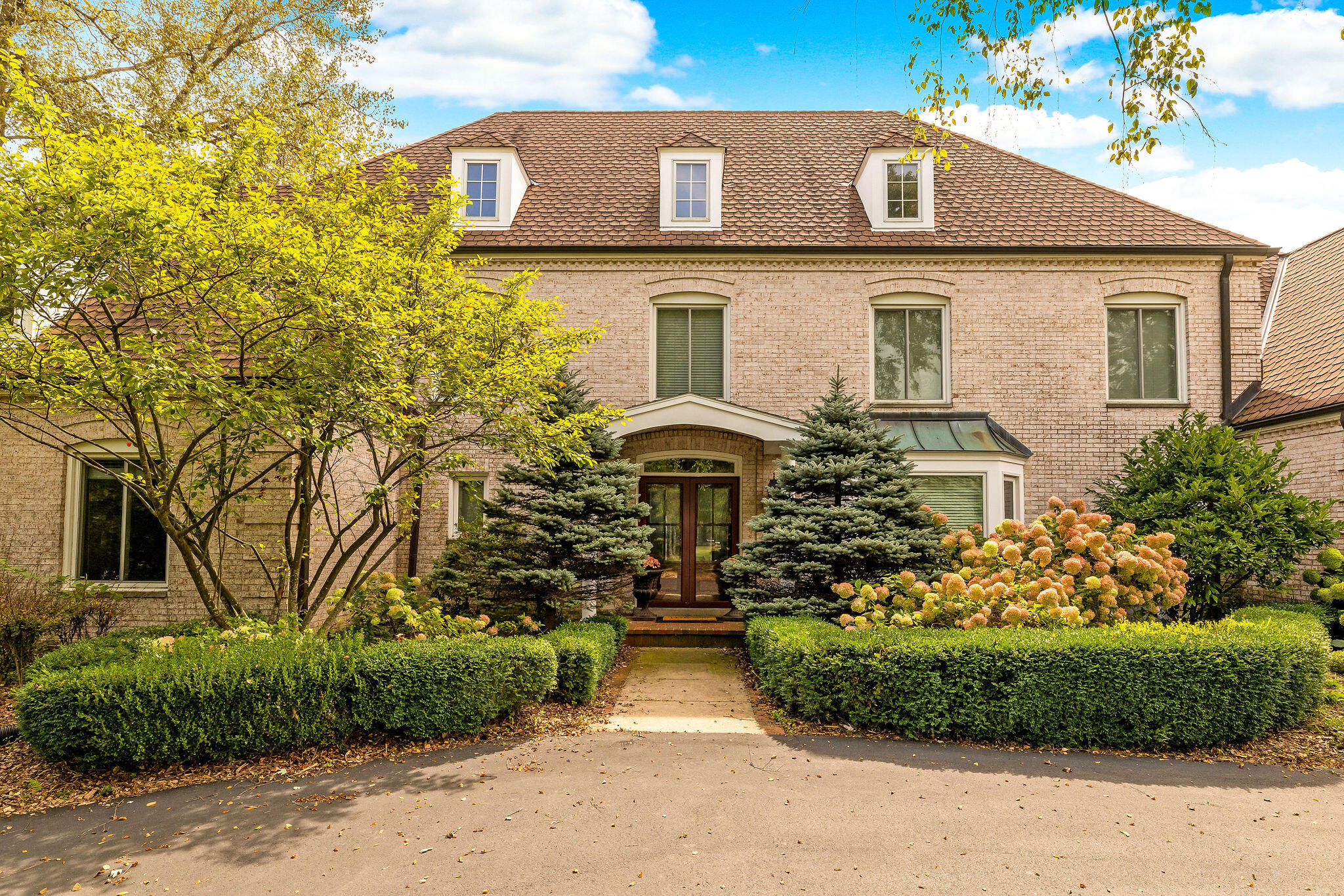 2485 West Fairy Chasm Road River Hills, WI 53217 - Photo 25 of 33 Front Exterior