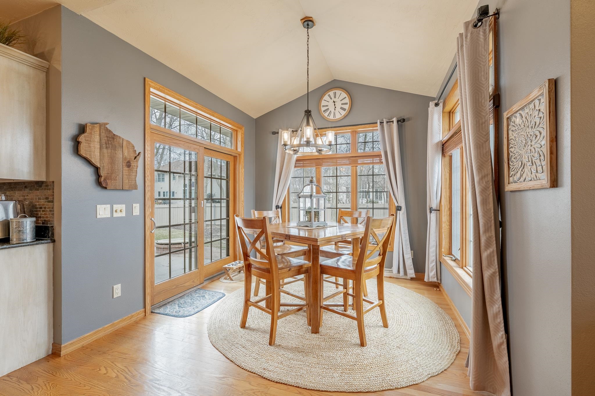 2230 East Elmview Drive Appleton, WI 54915 - Photo 20 of 59