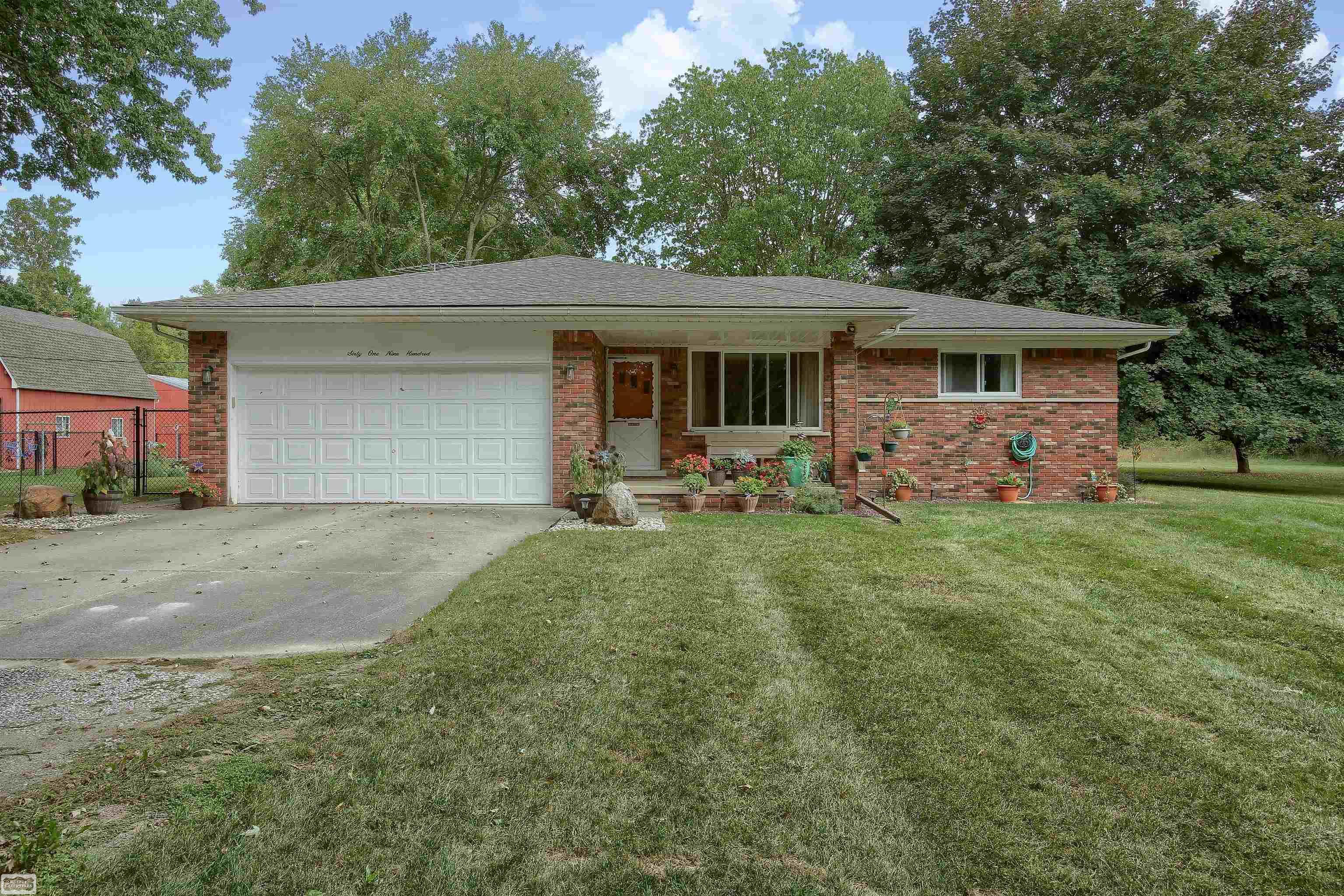 61900 Bates Road New Haven, MI 48048 - Photo 1 of 43 50090471.JPG