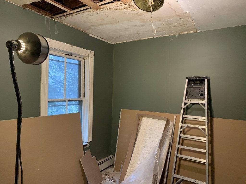 17 Whipple Street Worcester, MA 01607 - Photo 2 of 26 Gallery Image 2