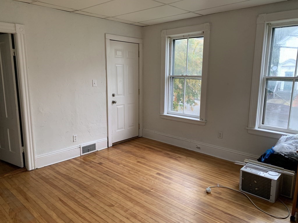 17 Whipple Street Worcester, MA 01607 - Photo 22 of 26 Gallery Image 22