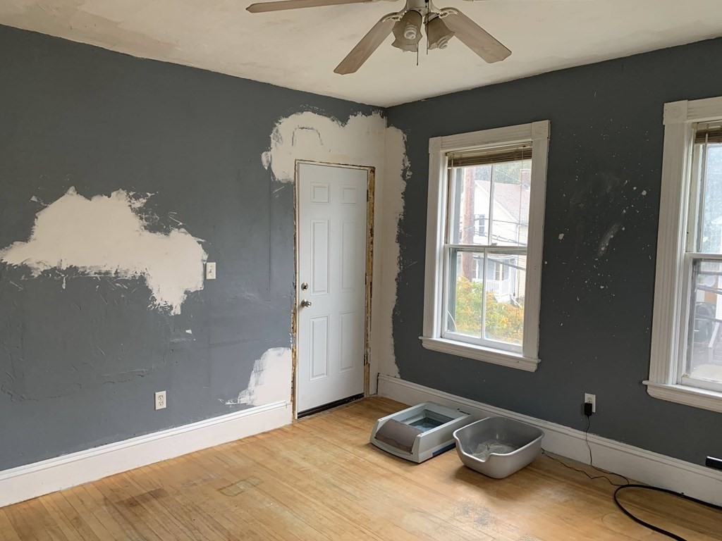 17 Whipple Street Worcester, MA 01607 - Photo 8 of 26 Gallery Image 8