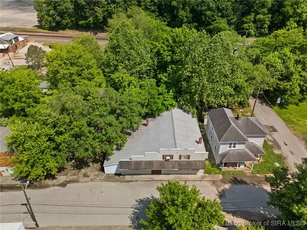 $35,000 | 276 South Bradley Street, Marengo, IN 47140