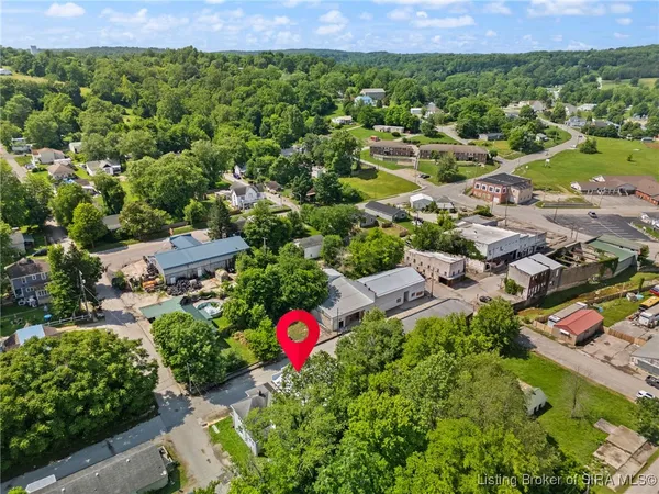 $35,000 | 276 South Bradley Street, Marengo, IN 47140