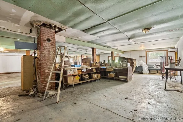 $35,000 | 276 South Bradley Street, Marengo, IN 47140