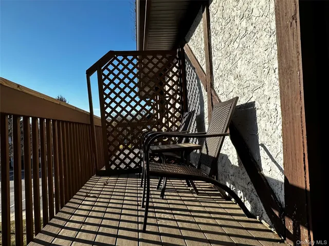 $2,000 | 67 Bailey Court, Unit 67, Middle Island, NY 11953