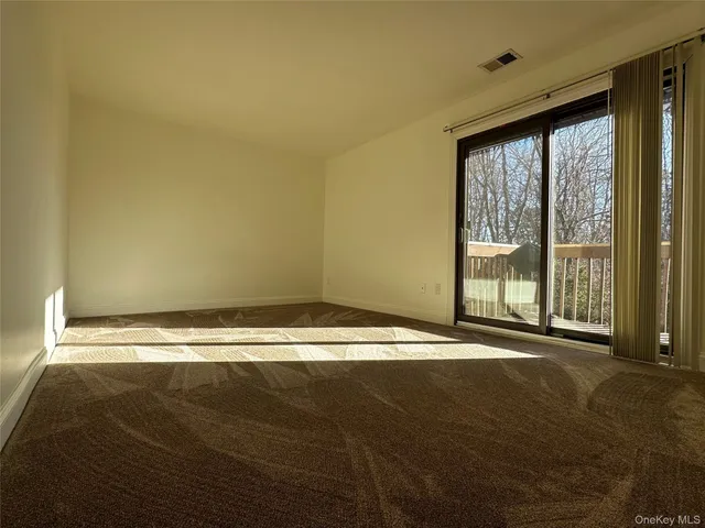 $2,000 | 67 Bailey Court, Unit 67, Middle Island, NY 11953