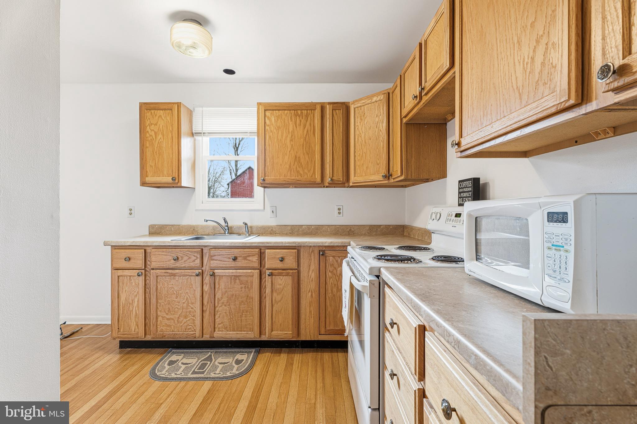 4145 London Bridge Road Finksburg, MD 21048 - Photo 31 of 56 In-Law Suite - Kitchen