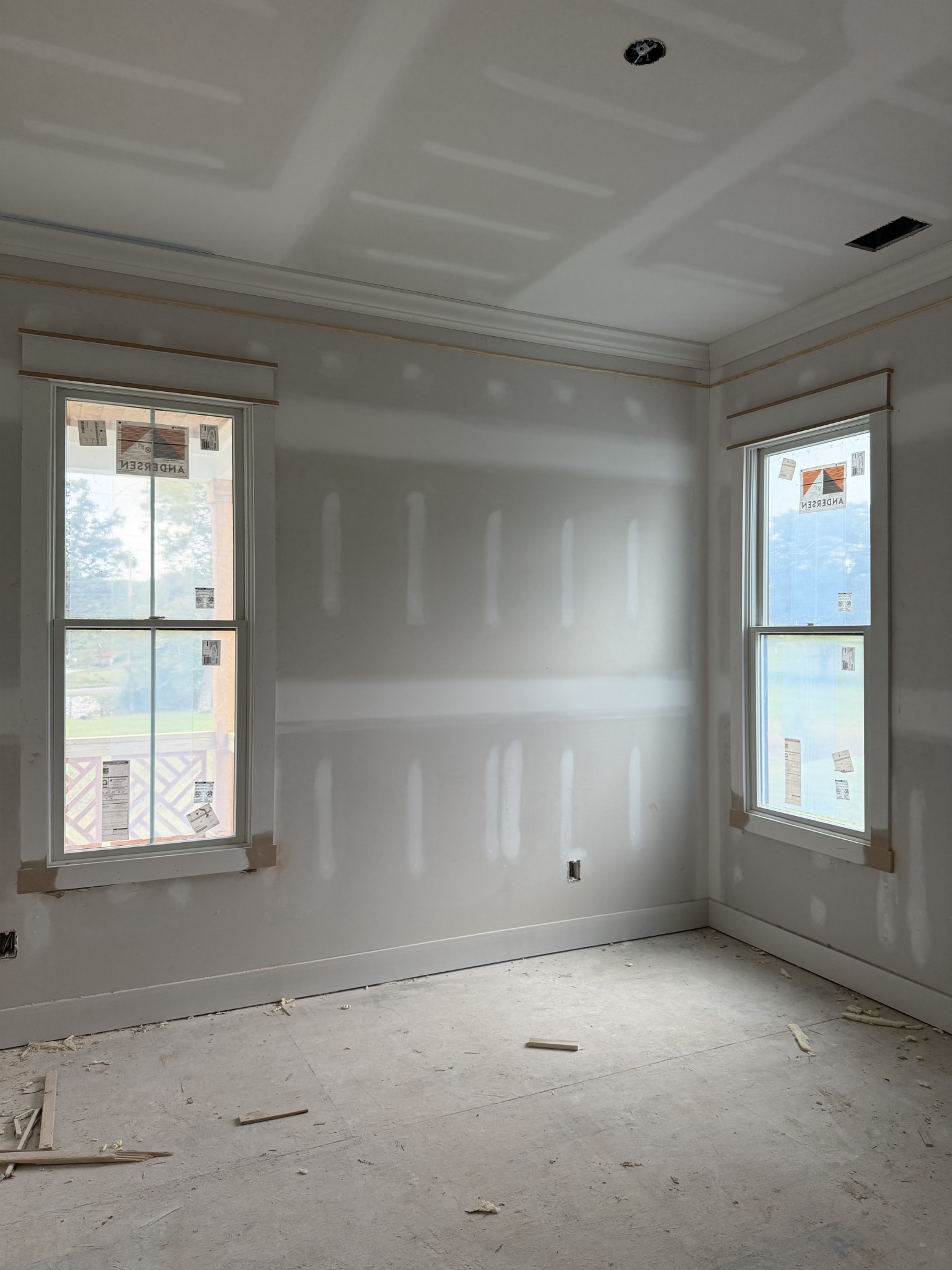 3725 Ledford Mill Road Wartrace, TN 37183 - Photo 22 of 28 an empty room with windows