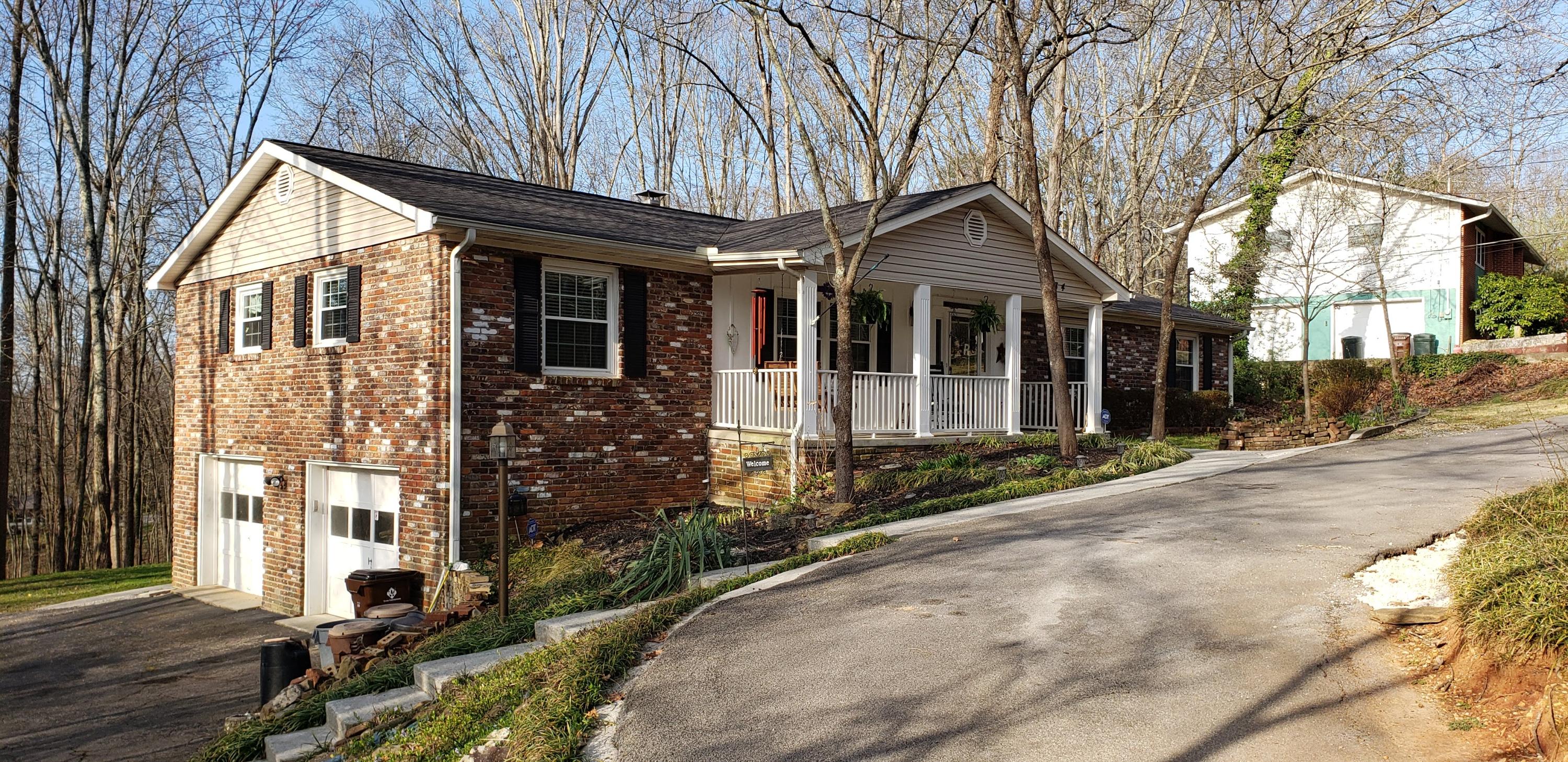 134 Windham Road Oak Ridge, TN 37830 - Photo 1 of 20 20190327_091806