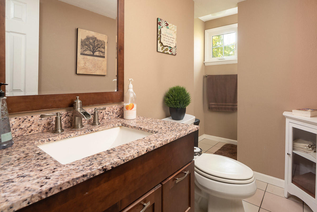 134 Windham Road Oak Ridge, TN 37830 - Photo 20 of 20 JBP_Windham134_Web-18