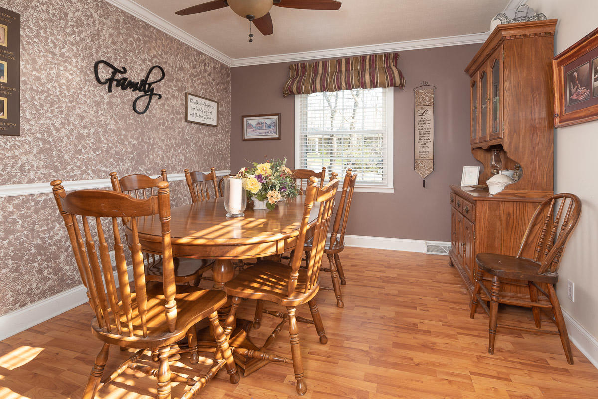 134 Windham Road Oak Ridge, TN 37830 - Photo 8 of 20 JBP_Windham134_Web-15