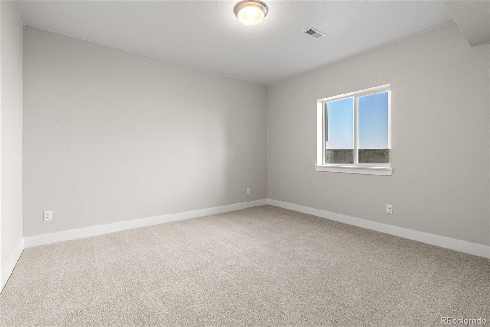 3885 Freestone Point Castle Rock, CO 80108 - Photo 17 of 24