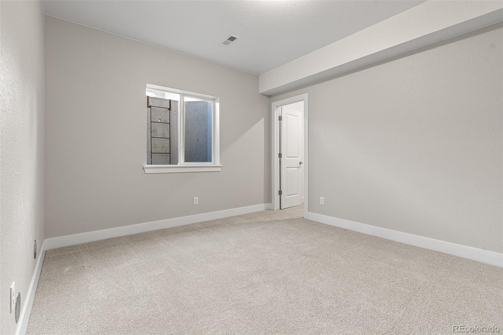 3885 Freestone Point Castle Rock, CO 80108 - Photo 18 of 24