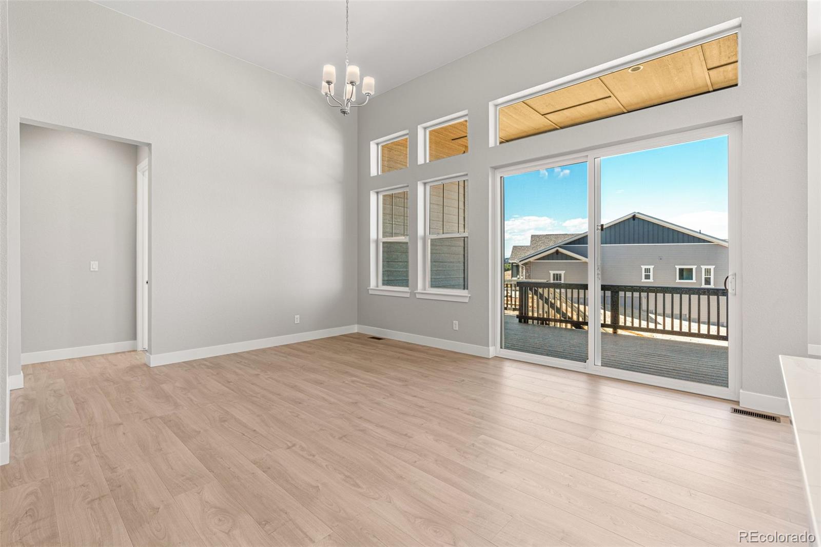 3885 Freestone Point Castle Rock, CO 80108 - Photo 8 of 24