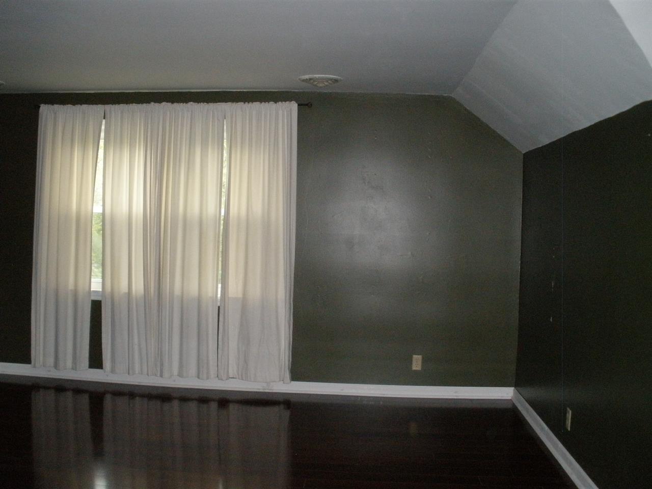 237 Old Petersburg Road Princeton, IN 47670 - Photo 11 of 16 Gallery Image 11