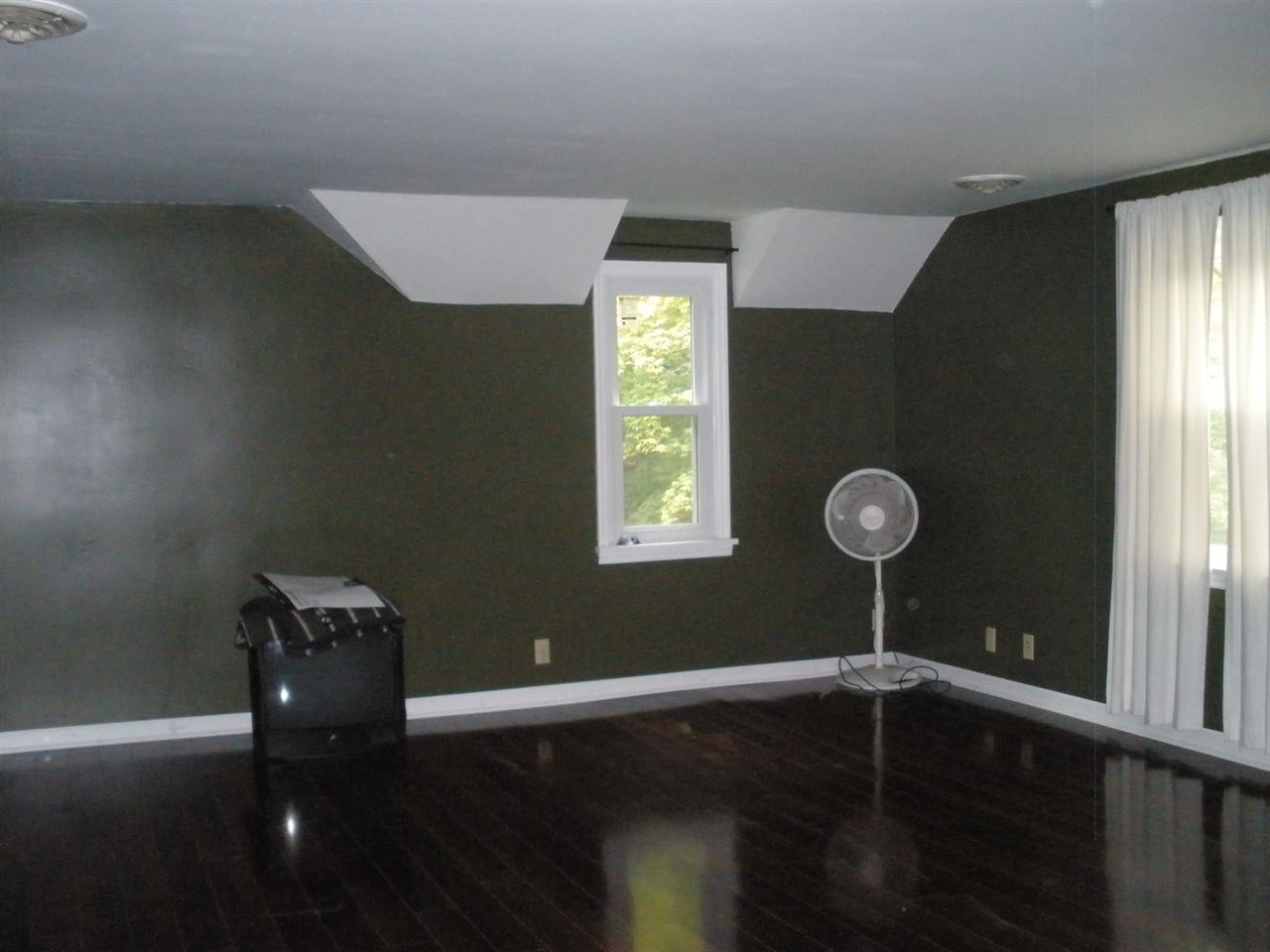 237 Old Petersburg Road Princeton, IN 47670 - Photo 10 of 16 Gallery Image 10