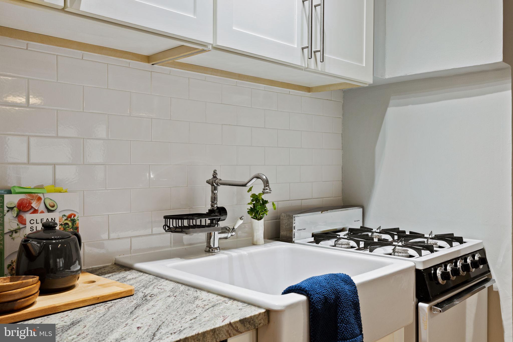 2601 Pennsylvania Avenue, Unit 205 Philadelphia, PA 19130 - Photo 13 of 32