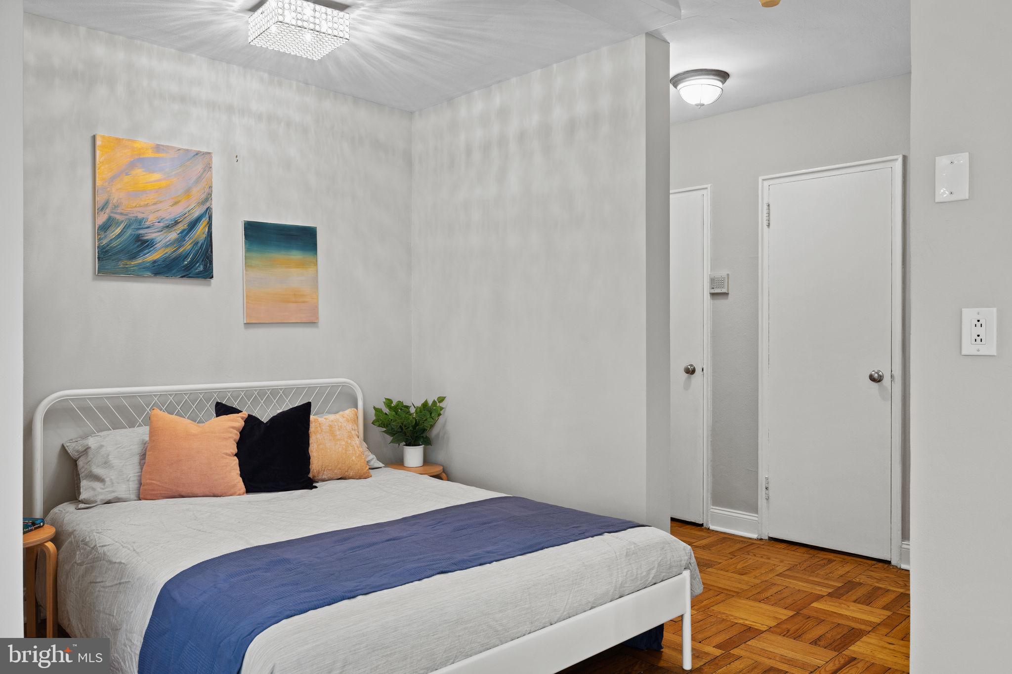 2601 Pennsylvania Avenue, Unit 205 Philadelphia, PA 19130 - Photo 18 of 32