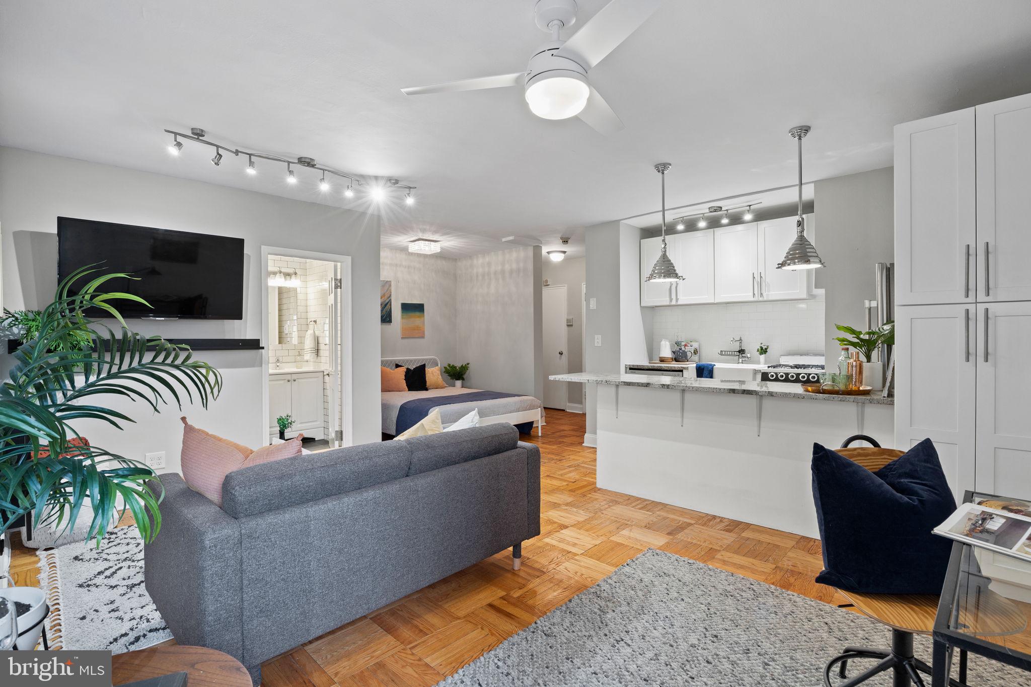 2601 Pennsylvania Avenue, Unit 205 Philadelphia, PA 19130 - Photo 7 of 32