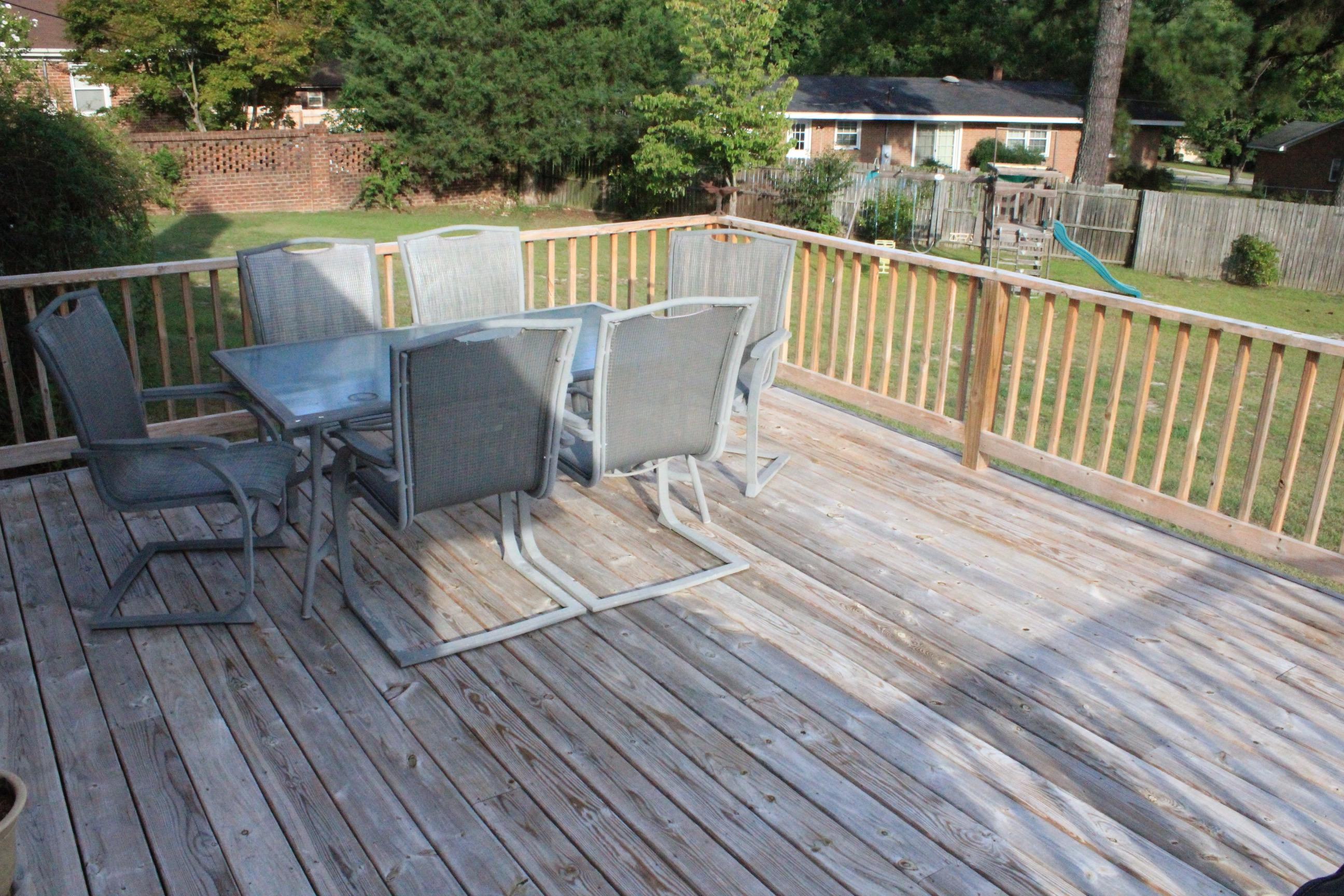 109 Phillips Circle Rockingham, NC 28379 - Photo 15 of 19 Back deck