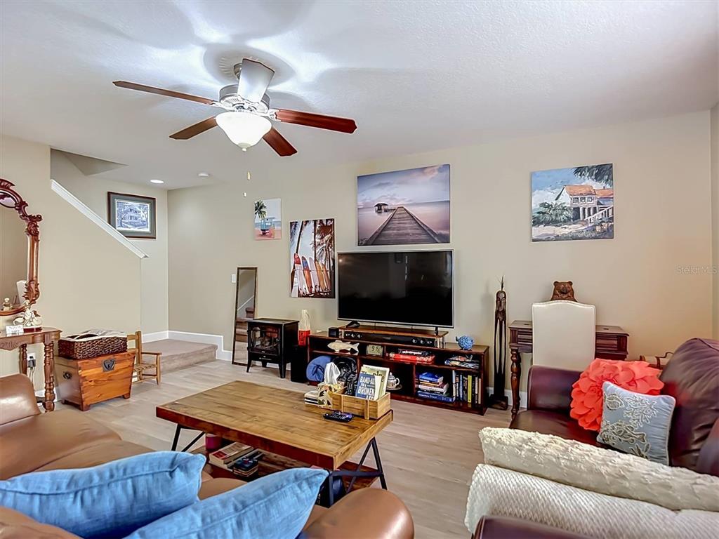 9838 Trumpet Vine Loop Trinity, FL 34655 - Photo 6 of 46