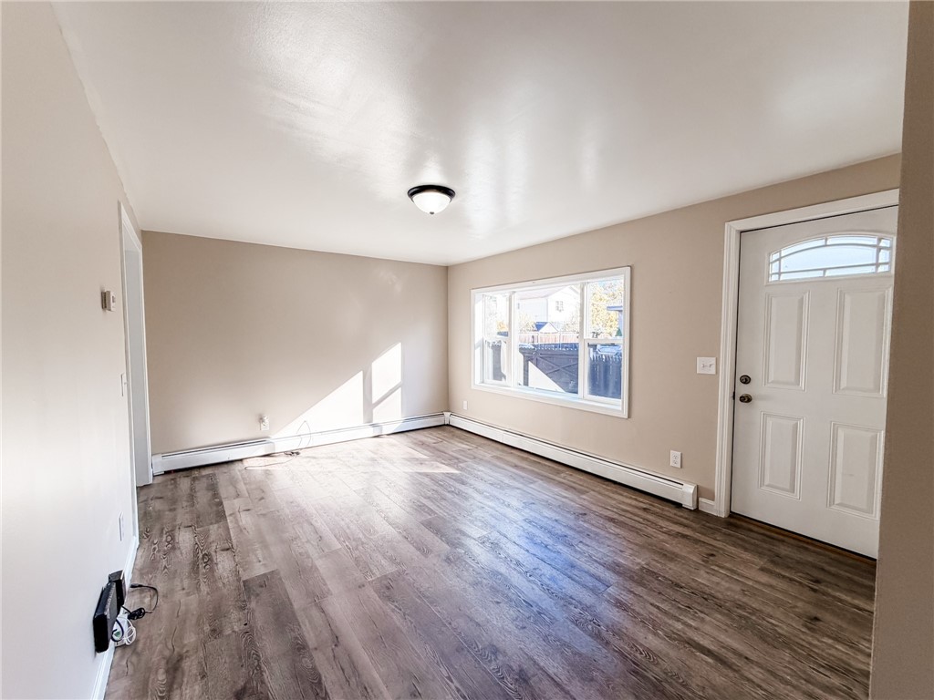 56 Hyacinth Street Providence, RI 02904 - Photo 5 of 22