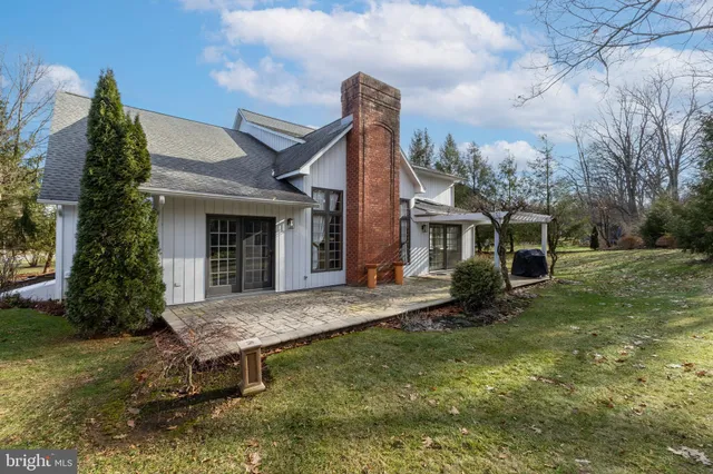 $849,000 | 204 Brandywine Drive, State College, PA 16801