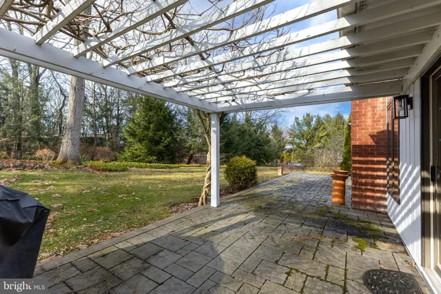 $849,000 | 204 Brandywine Drive, State College, PA 16801