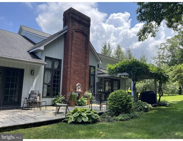 $849,000 | 204 Brandywine Drive, State College, PA 16801