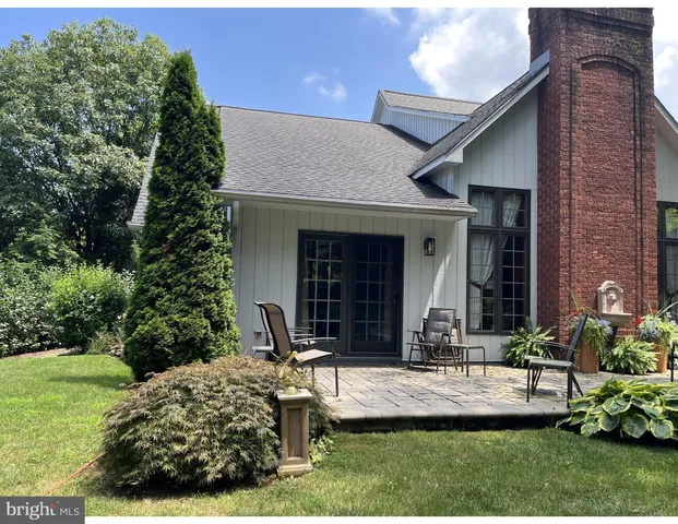 $849,000 | 204 Brandywine Drive, State College, PA 16801