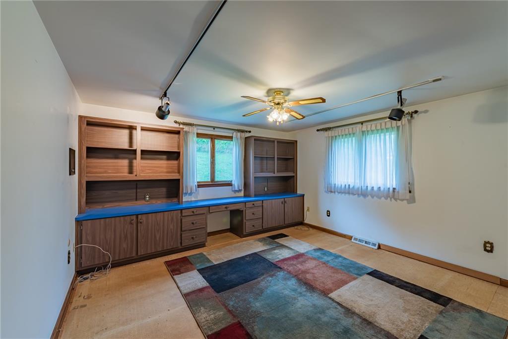 450 Slate Run Road Greensburg, PA 15601 - Photo 16 of 25 Gallery Image 16