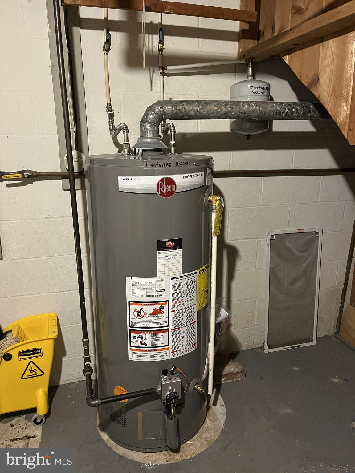 931 Kreider Street Lebanon, PA 17042 - Photo 13 of 18 a view of gym equipment