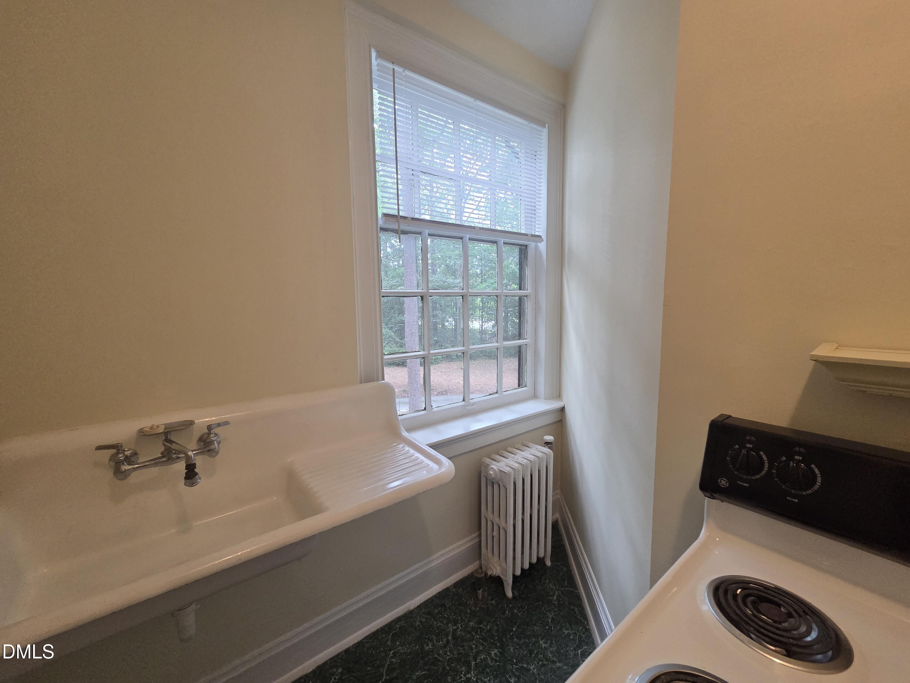 915 Raleigh Rd Parkway West Wilson, NC 27896 - Photo 26 of 32 20260721_142703