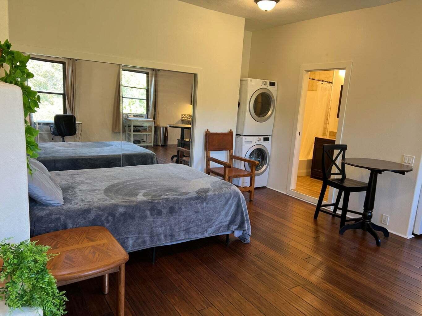 4670 Pennell Road, Unit B Santa Barbara, CA 93111 - Photo 7 of 10 Studio