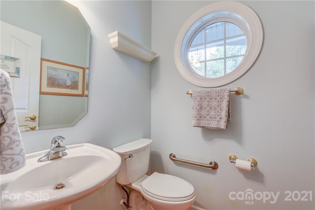 1712 Mineral Springs Road Clover, SC 29710 - Photo 15 of 44 Gallery Image 15