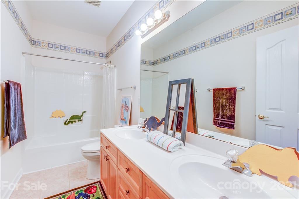 1712 Mineral Springs Road Clover, SC 29710 - Photo 37 of 44 Gallery Image 37