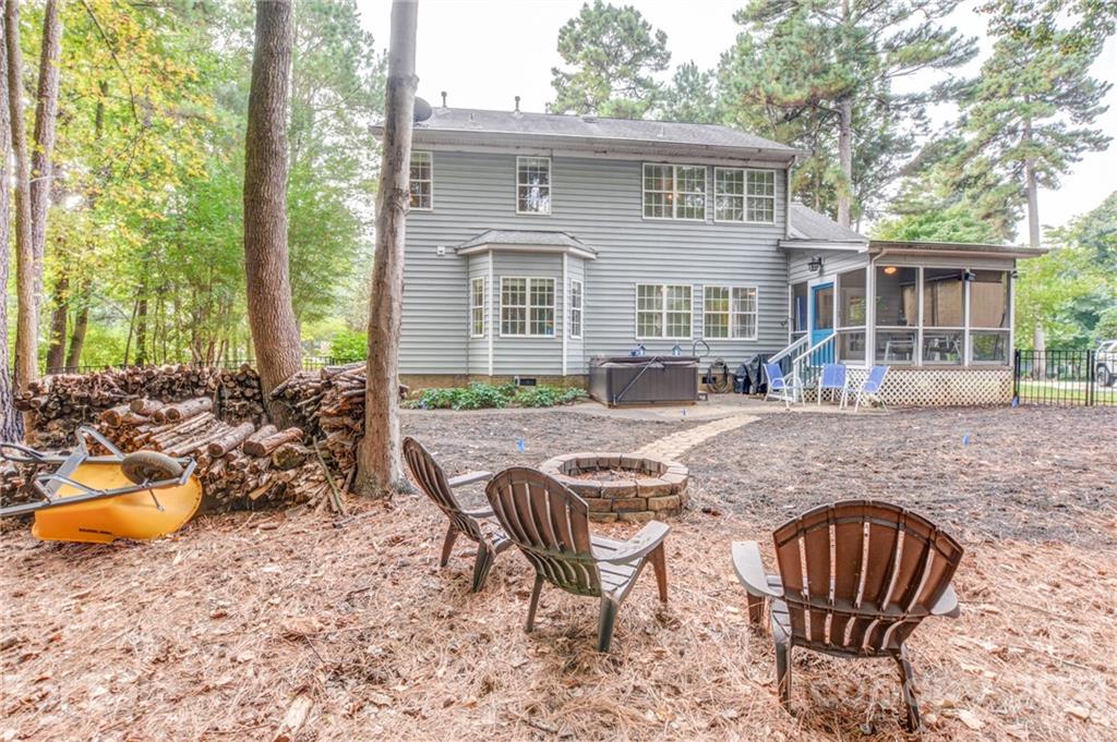1712 Mineral Springs Road Clover, SC 29710 - Photo 6 of 44 Gallery Image 6
