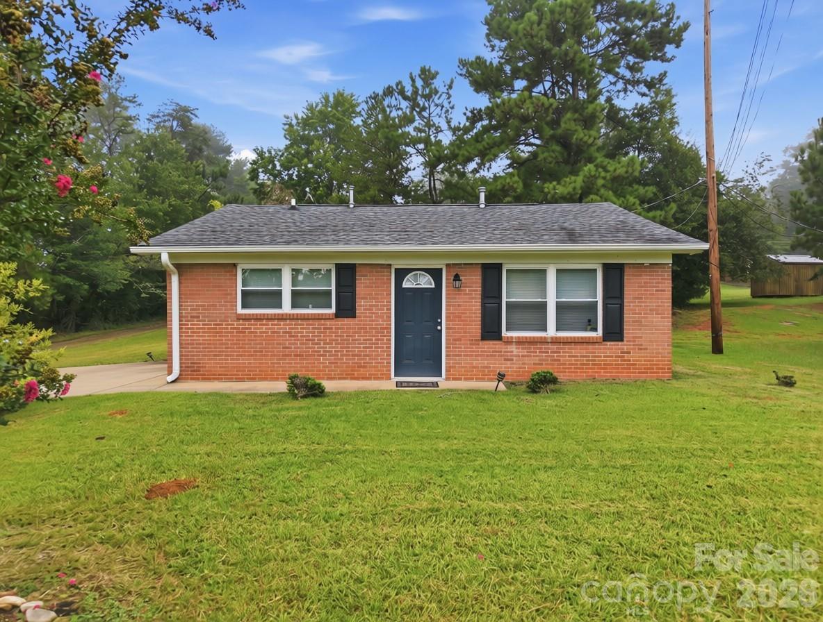 209 Roberson Road Forest City, NC 28043 - Photo 1 of 16 Gallery Image 1