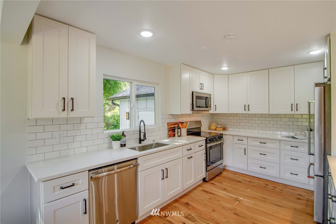 17024 Dubuque Road Snohomish, WA 98290 - Photo 17 of 32 Gallery Image 17