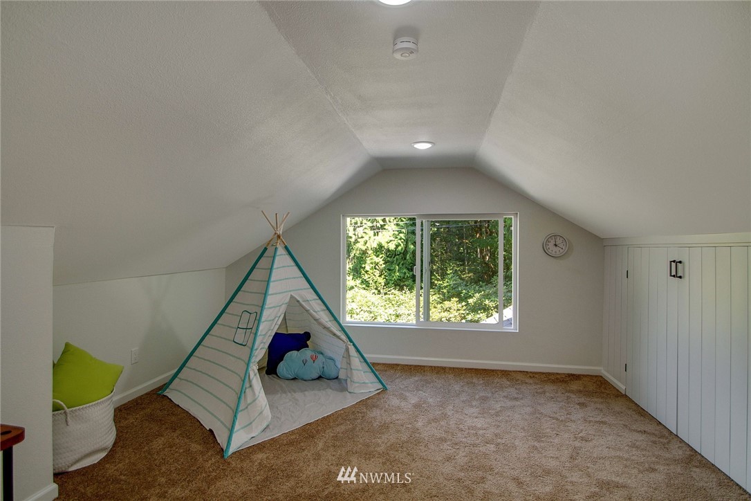 17024 Dubuque Road Snohomish, WA 98290 - Photo 30 of 32 Gallery Image 30