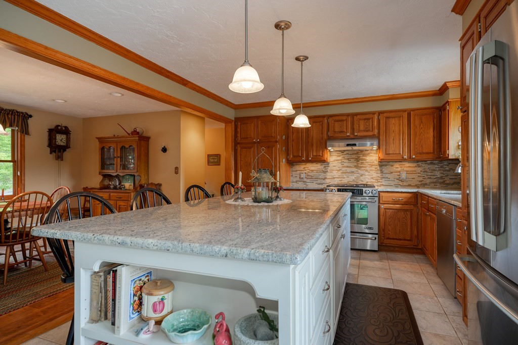 5 Faulkner Road Grafton, MA 01536 - Photo 14 of 42