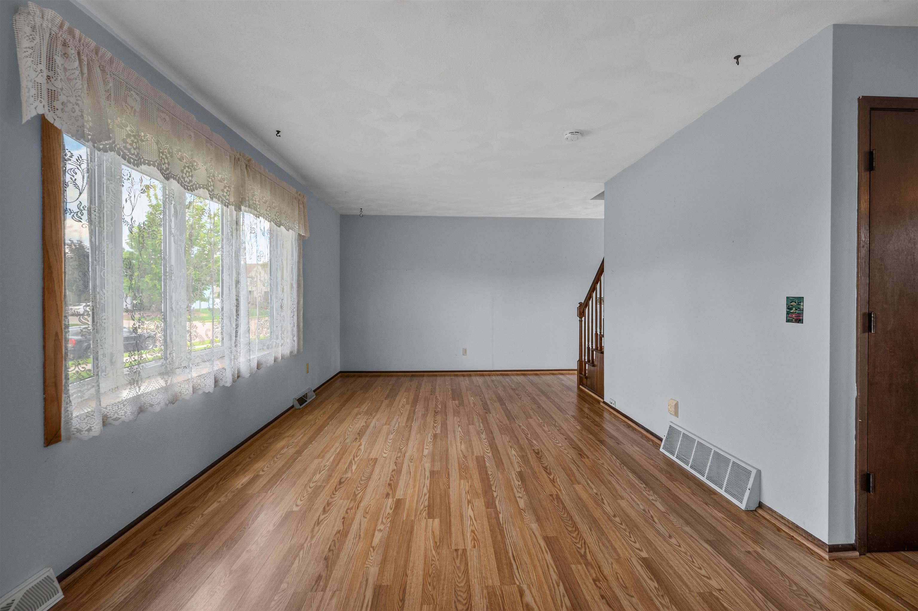 1307 Sunfield Street Sun Prairie, WI 53590 - Photo 8 of 25
