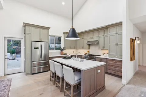 $2,995,000 | 405 Laverne Avenue, Mill Valley, CA 94941