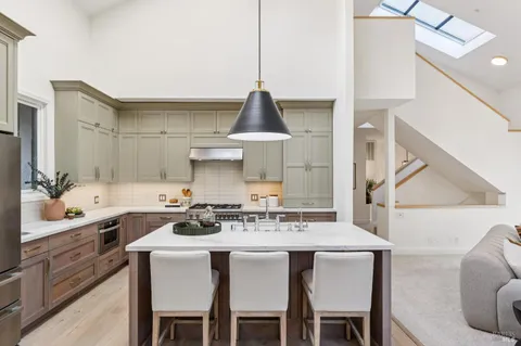 $2,995,000 | 405 Laverne Avenue, Mill Valley, CA 94941