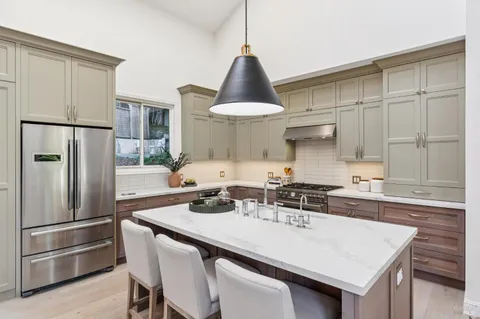 $2,995,000 | 405 Laverne Avenue, Mill Valley, CA 94941